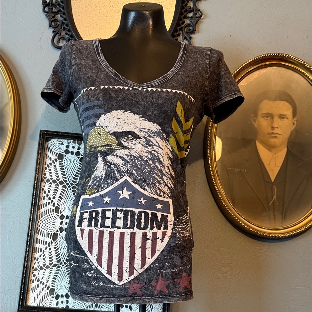 Daytrip Eagle Graphic T-Shirt with Studded Detail